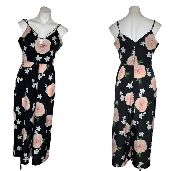 LOVE at FIRST SIGHT Floral Cropped Jumpsuit Romper Spaghetti Straps Size Large - Picture 11 of 11